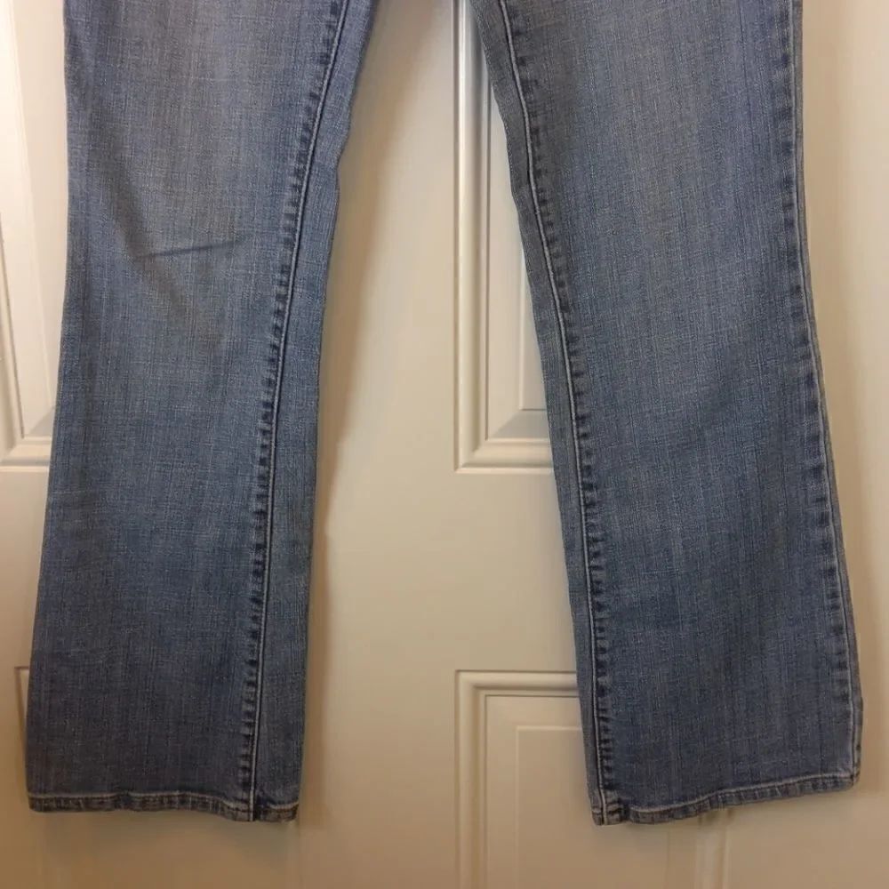 Levi's 515 five pocket boot cut jeans - Picture 3 of 11